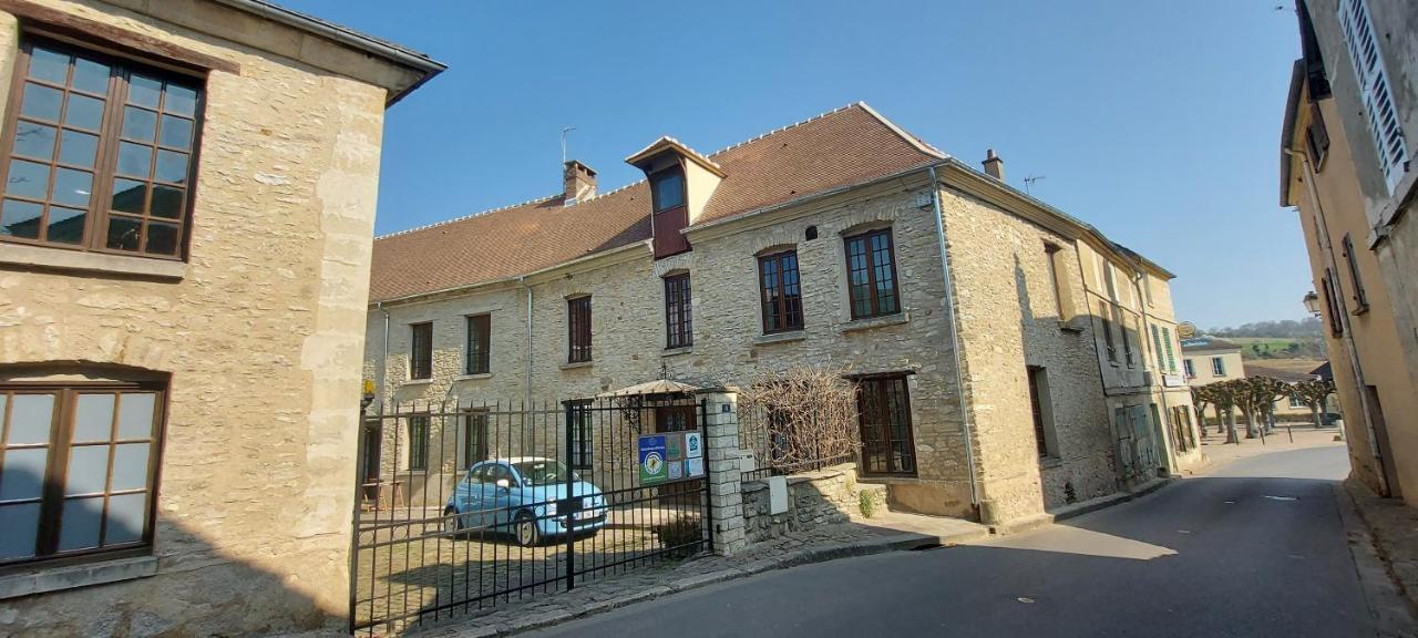 Bed and Breakfast Au Relais De Chaussy Екстер'єр фото