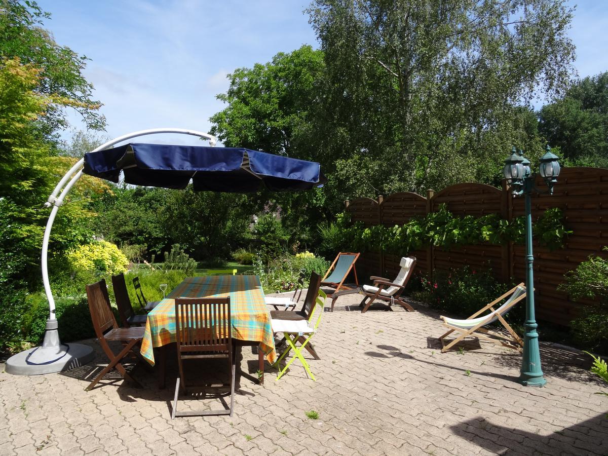 Bed and Breakfast Au Relais De Chaussy Chaussy  Екстер'єр фото